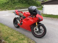 DUCATI 1098S TRICOLORE occasion en vente dans la région Provence-Alpes-Cote D'Azur (04) à 3000 euro photo de DUCATI 1098S TRICOLORE 1098 occasion de couleur rouge en vente à Manosque