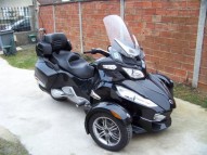 CAN AM SPYDER occasion en vente dans la région Basse-Normandie (14) à 3500 euro photo de CAN AM SPYDER 998 occasion de couleur noir en vente à Mondeville