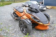 CAN AM SPYDER occasion en vente dans la région Midi-Pyrenees (31) à 3000 euro photo de CAN AM SPYDER 1000 occasion de couleur orange en vente à Toulouse