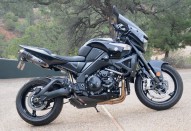 SUZUKI B-KING occasion en vente dans la région Bretagne (29) à 2250 euro photo de SUZUKI B-KING 1300 occasion de couleur noir en vente à Brest