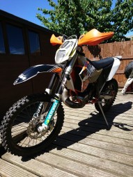 KTM EXC occasion en vente dans la région Lorraine (55) à 2000 euro photo de KTM EXC 300 occasion de couleur orange en vente à Verdun