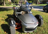 CAN AM SPYDER occasion en vente dans la région Ile De France (75) à 4300 euro photo de CAN AM SPYDER 1500 occasion de couleur noir en vente à Paris 05