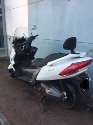KYMCO MYROAD occasion en vente dans la région Rhone-Alpes (69) à 3600 euro photo de KYMCO MYROAD 700 occasion de couleur blanc en vente à Lyon 04