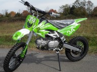 HRD NITRO 140 MONSTRE occasion en vente dans la région Aquitaine (64) à 1060 euro photo de HRD NITRO 140 MONSTRE 140 occasion de couleur vert en vente à Montaner