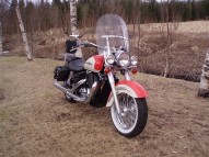 HONDA VT SHADOW occasion en vente dans la région Franche-Comte (70) à 2000 euro photo de HONDA VT SHADOW 1100 occasion de couleur orange en vente à Vesoul