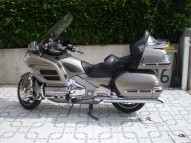 HONDA GL GOLDWING 1800 occasion en vente dans la région Languedoc-Roussillon (66) à 11900 euro photo de HONDA GL GOLDWING 1800 1800 occasion de couleur argent en vente à Perpignan