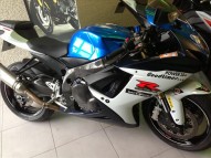 SUZUKI GSXR occasion en vente dans la région Languedoc-Roussillon (34) à 7490 euro photo de SUZUKI GSXR 750 occasion de couleur en vente à VILLENEUVE LES BEZIERS
