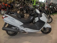SYM MAXSYM 400 occasion en vente dans la région Aquitaine (33) à 4390 euro photo de SYM MAXSYM 400 400 occasion de couleur en vente à Merignac