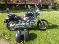 BMW R 1200 C occasion en vente dans la région Nord - Pas-De-Calais (59) à 7500 euro photo de BMW R 1200 C 1200 occasion de couleur noir en vente à Wasquehal